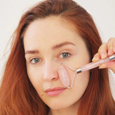 Rosenquarz Dual-Action Gesichtsroller Accessories Baie Botanique EU | Organic and Vegan Skincare 